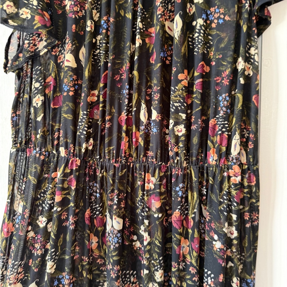 Women's Black Floral Tiered Midi Dress - Picture 3 of 8